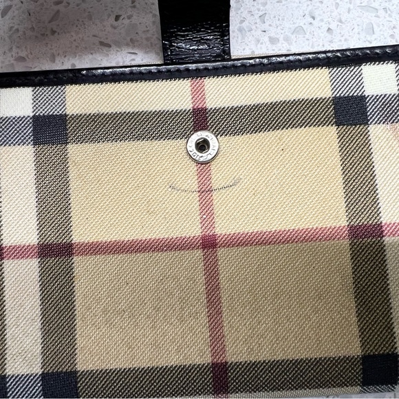 Vintage Burberry Wallet - Picture 4 of 7